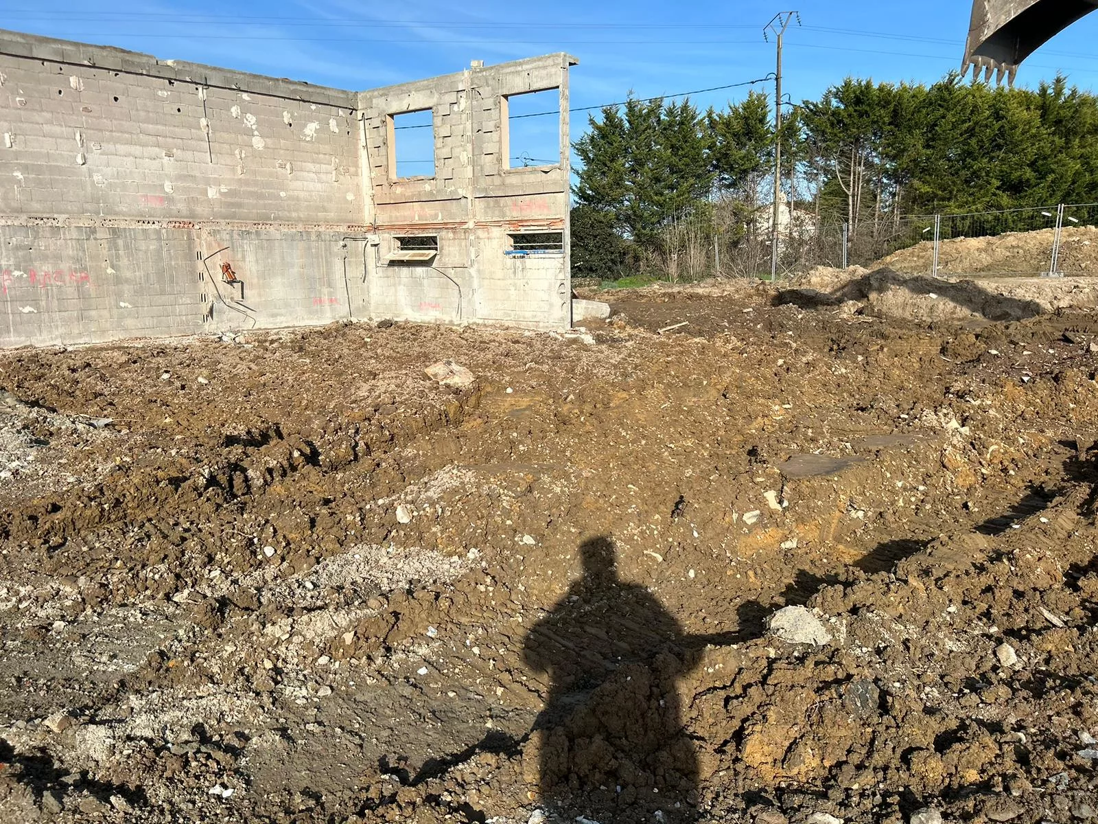 Démolition de bâtiments agricoles à Nantes (44)